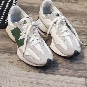 New Balance White and Green Athletic Shoes with Chunky Sole